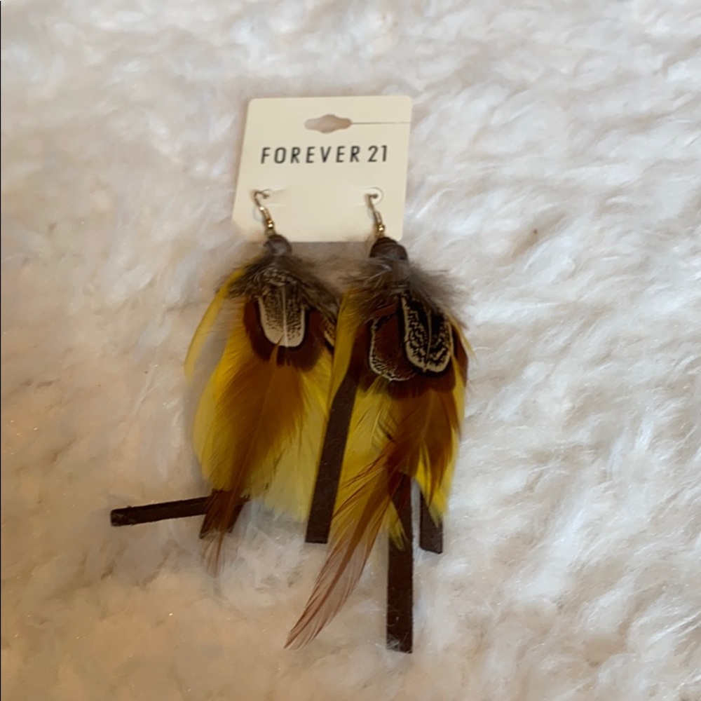 Forever 21 Yellow/Brown Feather Earrings NWT